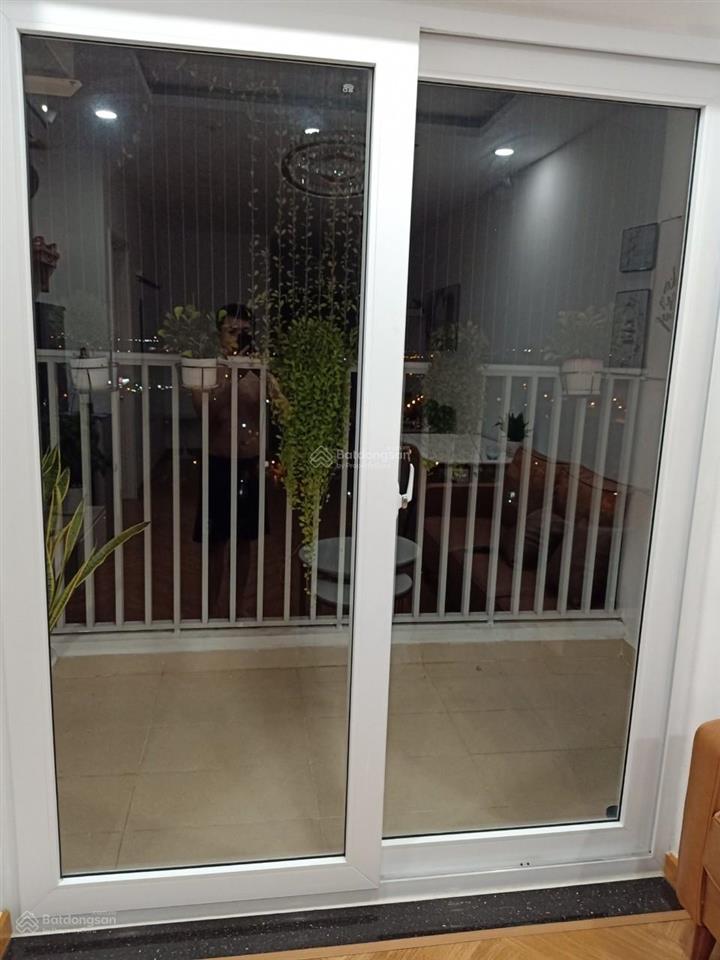 Bán căn góc 2 view (đã có sổ) 75m2 (2pn  2wc) tặng nội thất giá 3,1 tỷ,  0902 598 *** linh.