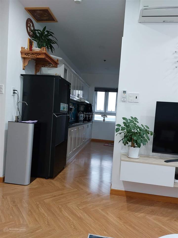 Bán căn góc 2 view (đã có sổ) 75m2 (2pn  2wc) tặng nội thất giá 3,1 tỷ,  0902 598 *** linh.