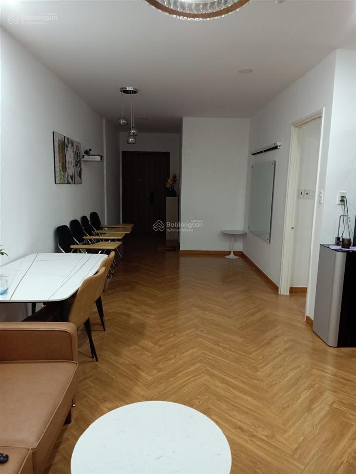 Bán căn góc 2 view (đã có sổ) 75m2 (2pn  2wc) tặng nội thất giá 3,1 tỷ,  0902 598 *** linh.