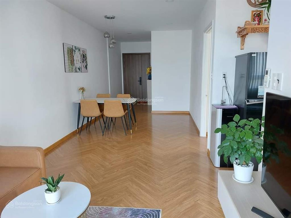 Bán căn góc 2 view (đã có sổ) 75m2 (2pn  2wc) tặng nội thất giá 3,1 tỷ,  0902 598 *** linh.