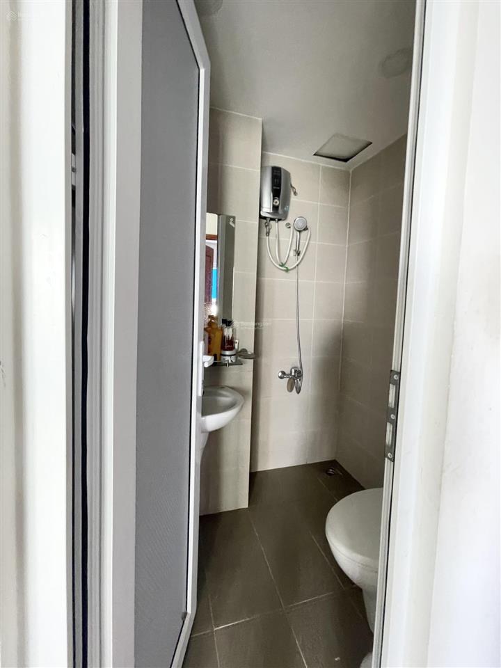 Bán căn hộ dt 75m2 (2pn2wc) giá 3,050 tỷ full nội thất tại orchid park, nhà bè.  0902 598 *** linh