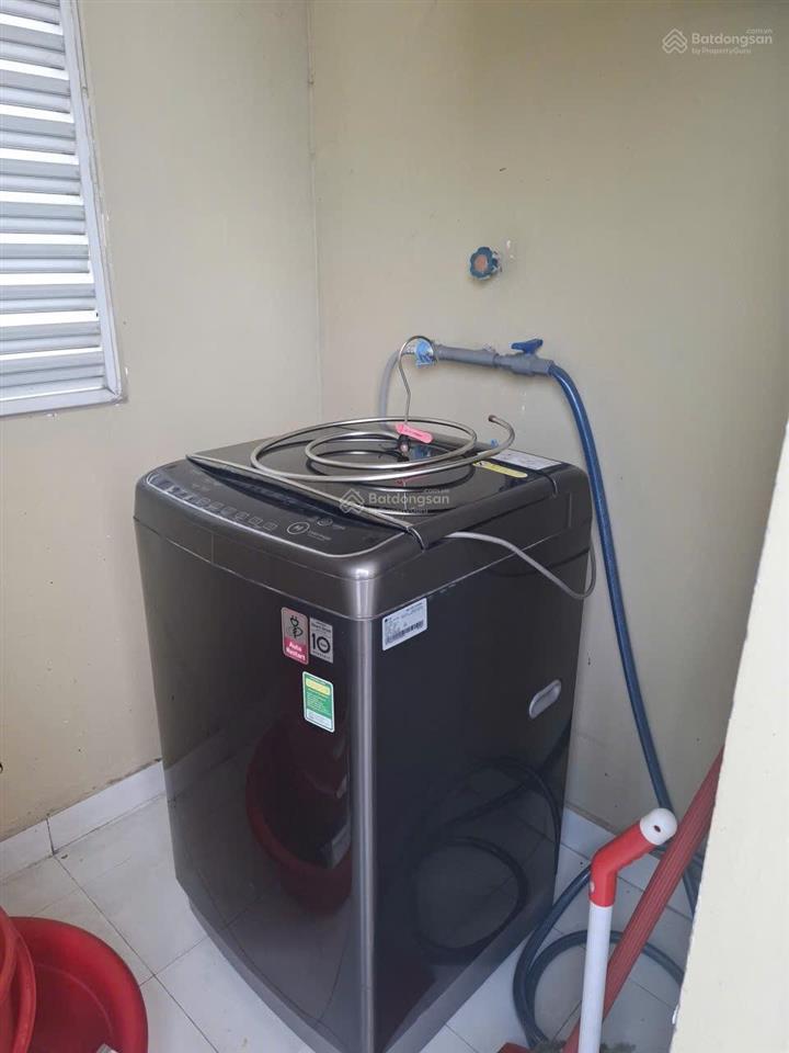 Bán căn hộ tô ký tower q12, căn góc 65m2, 2pn2wc, có sổ, giá 3tỷ (lương lượng).