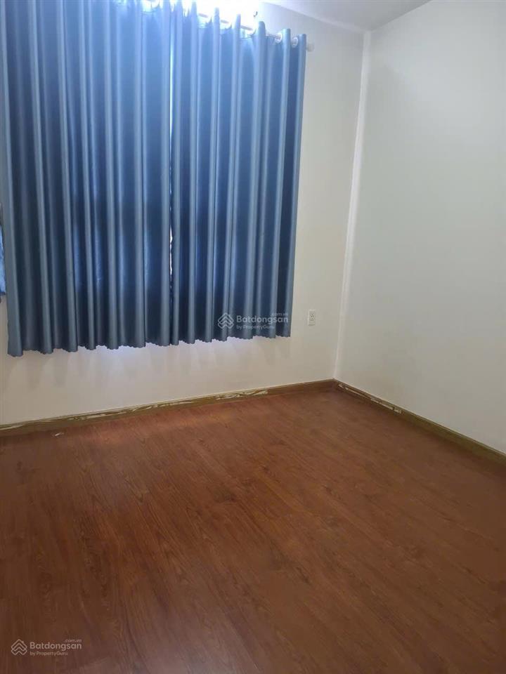 Bán căn hộ tô ký tower q12, căn góc 65m2, 2pn2wc, có sổ, giá 3tỷ (lương lượng).