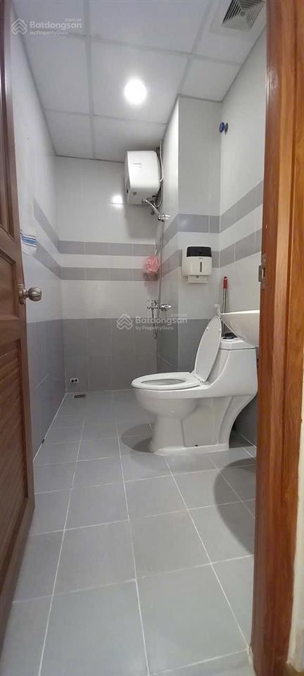 Bán căn hộ tô ký tower q12, 60m2, 2pn2wc, có nội thất, giá 2tỷ850