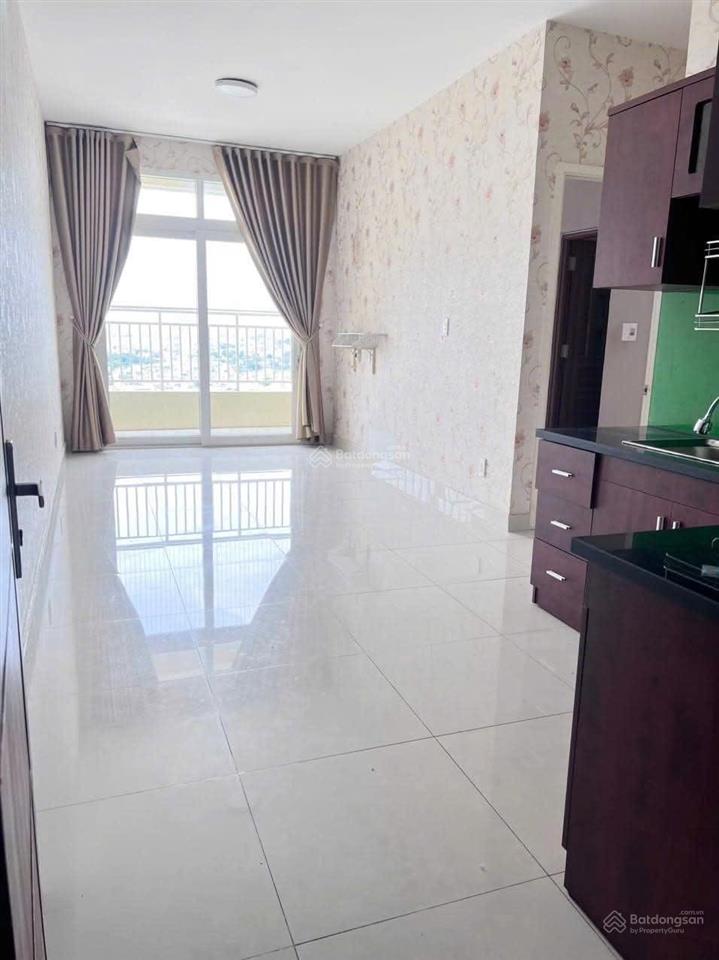 Bán căn hộ tô ký tower, 61m2, 2pn2wc, đã có sổ, có ban công, giá 2tỷ750 (thương lượng)