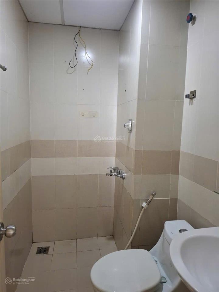 Bán căn hộ tô kyd tower 61m2 (2pn2wc), có sổ, nhà sạch sẽ, giá 2tỷ5 (thương lượng).