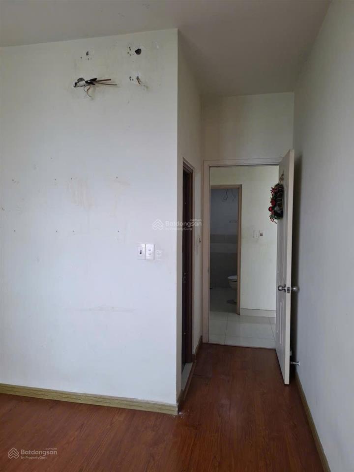 Bán căn hộ tô kyd tower 61m2 (2pn2wc), có sổ, nhà sạch sẽ, giá 2tỷ5 (thương lượng).