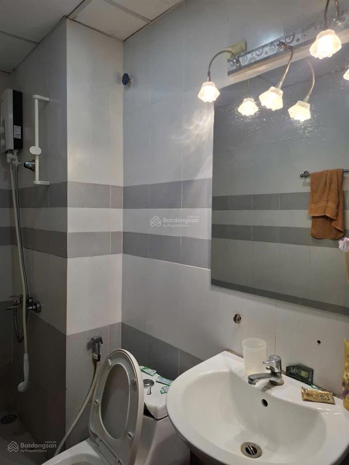 Bán căn hộ tô ký tower 61m², 2pn2wc, có ban công, có sổ, full nội thất, giá 2,5 tỷ