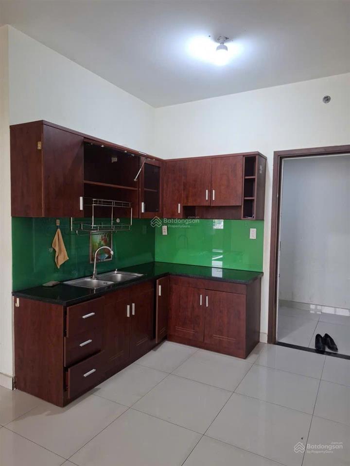 Cho thuê căn hộ tô ký tower 61m2, 2pn2wc, nhà trống, giá 6 triệu.