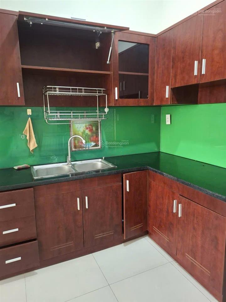Cho thuê căn hộ tô ký tower 61m2, 2pn2wc, nhà trống, giá 6 triệu.