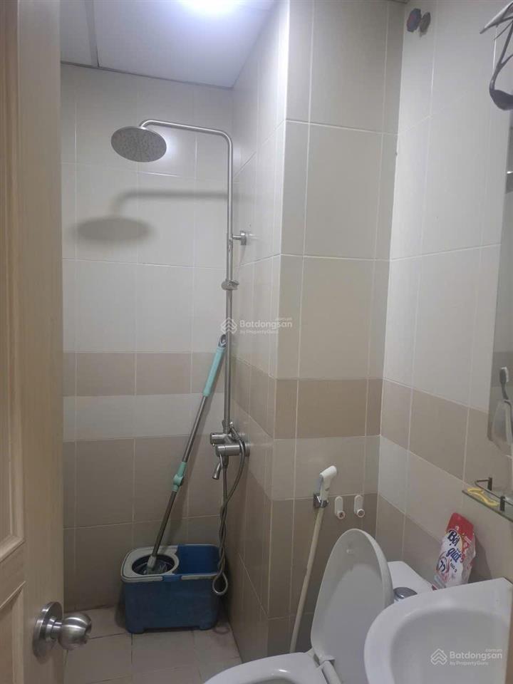 Cho thuê căn hộ tô ký tower, 61m2, 2pn2wc, có nội thất, nhà sạch sẽ, giá 7 triệu/tháng.