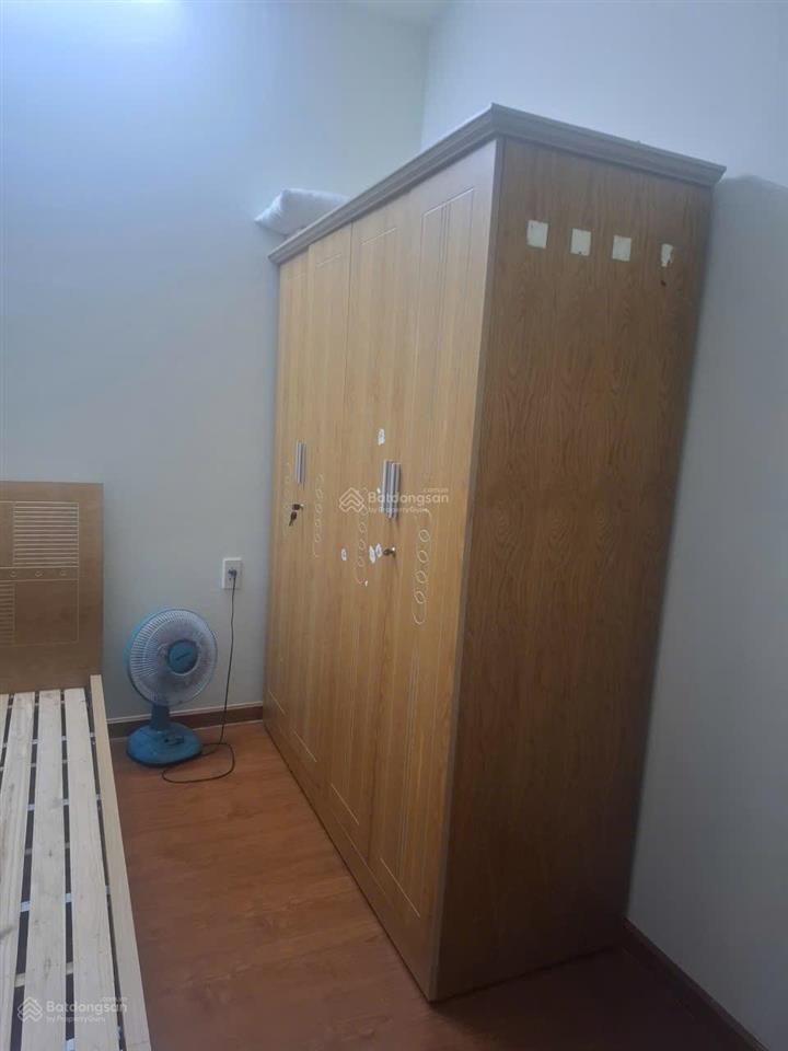 Cho thuê căn hộ tô ký tower, 61m2, 2pn2wc, có nội thất, nhà sạch sẽ, giá 7 triệu/tháng.