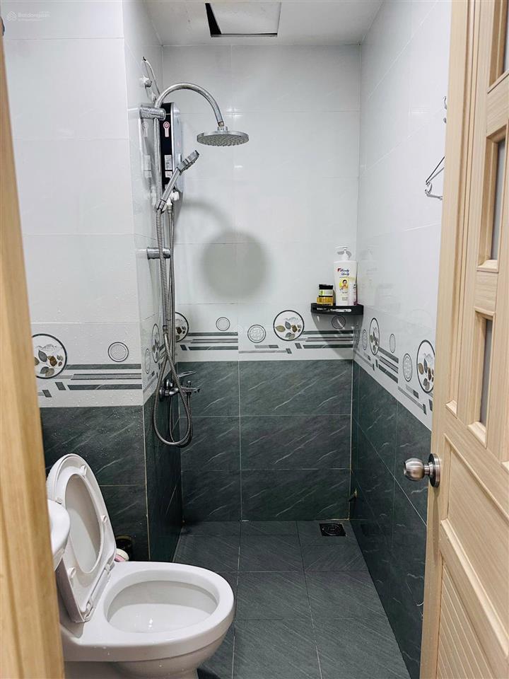 Bán căn hộ tô ký tower q12, 61m2, 2pn2wc, có sổ, có nội thất, nhà mới, giá 2tỷ650 (thương lượng)