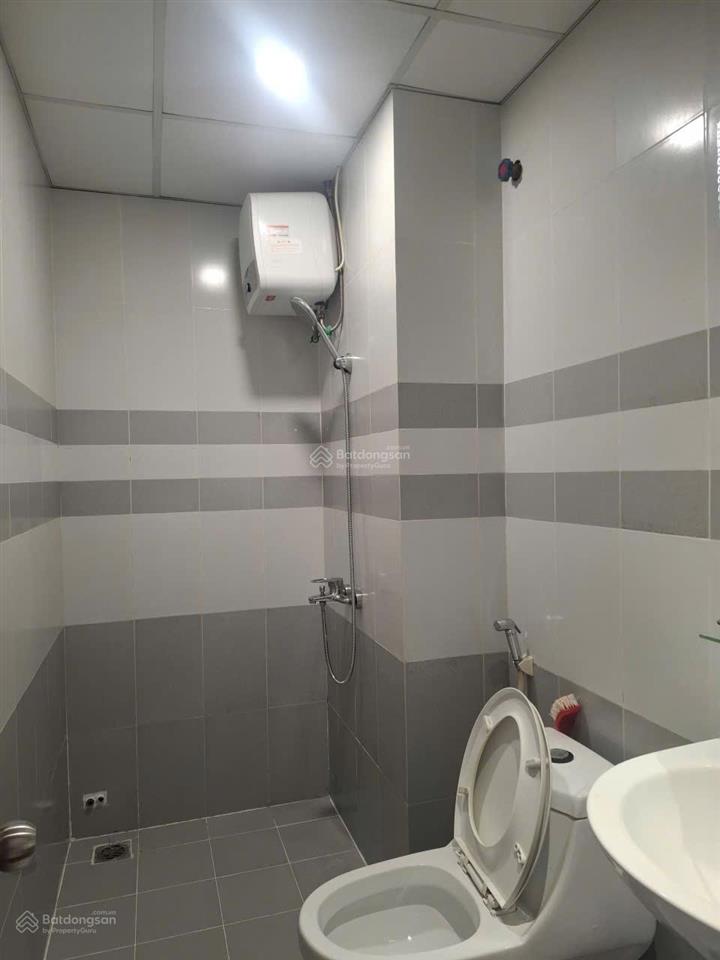 Cho thuê căn hộ tô ký tower q12, 61m2, 2pn2wc, full nội thất, giá 8,5 triệu/tháng.