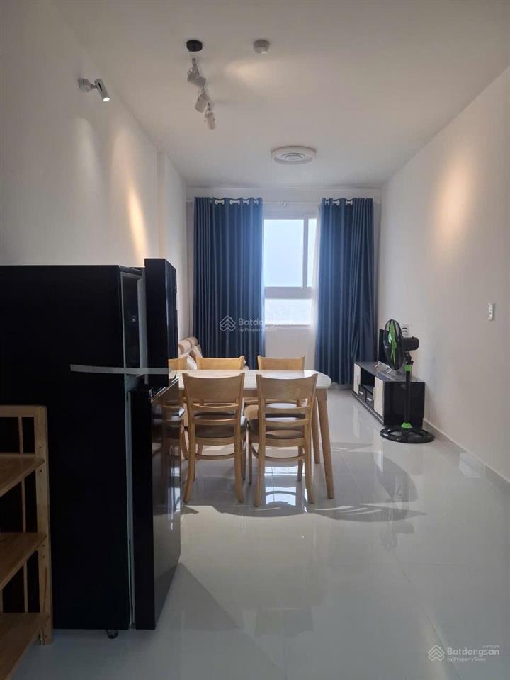 Cho thuê căn hộ tô ký tower q12, 61m2, 2pn2wc, full nội thất, giá 8,5 triệu/tháng.