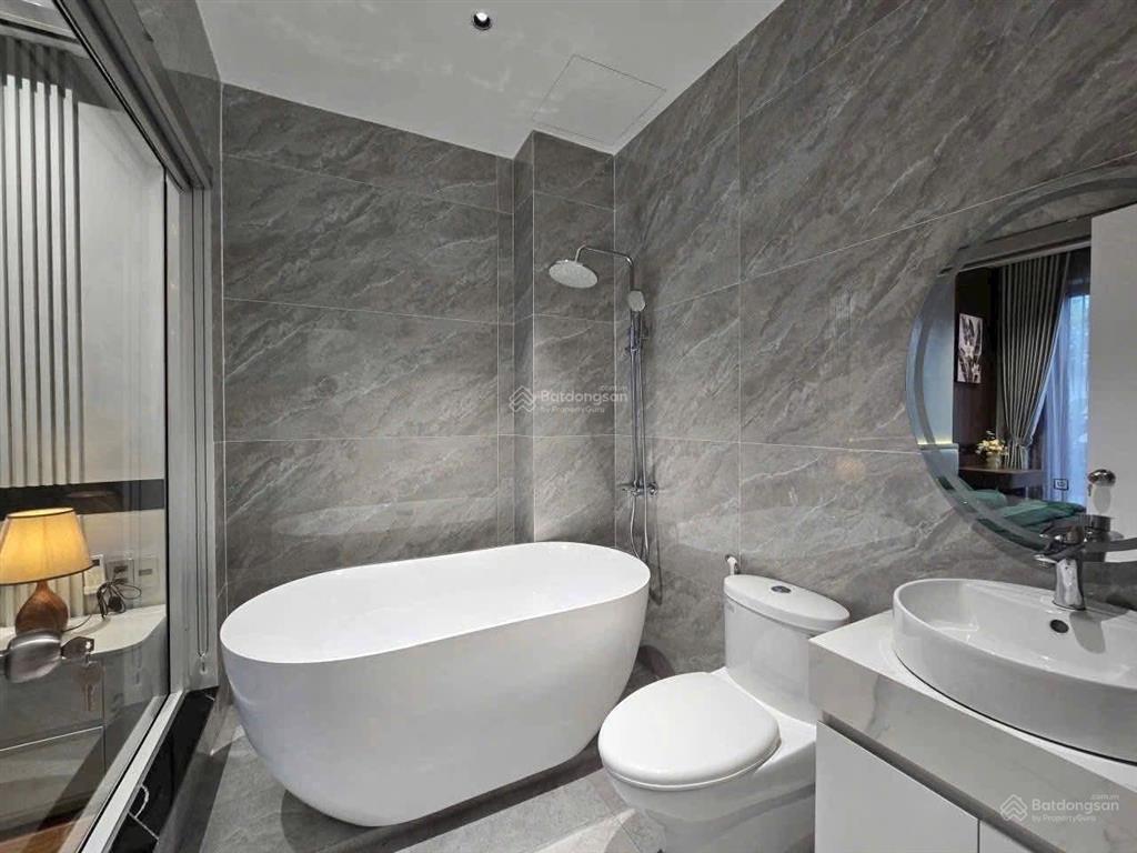 Giá tốt, chỉ 8,xtỷ, thanh khê, cạnh lý thái tông3 tầng mới keng, đầy đủ nội thất, xách vali ở ngay
