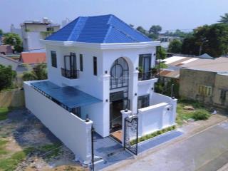 Bán biệt thự mới mới keng 10m x 16m 1 trệt 1 lầu shr 1/dương công khi , tân hiệp ,thị trấn hóc môn