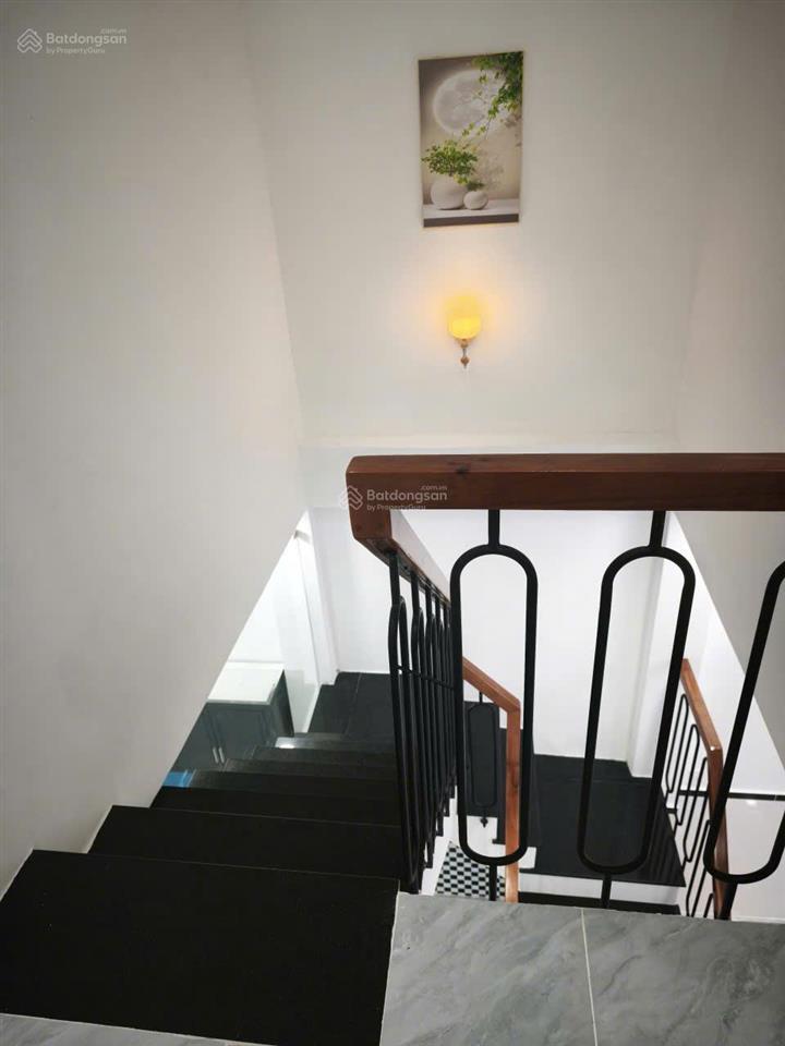 Bán nhà sổ hồng riêng mới xây 4,1m x 13m 1 trệt 1 lầu 2/ lê thị lơ, tân hiệp, hóc môn giá 3 tỷ 260