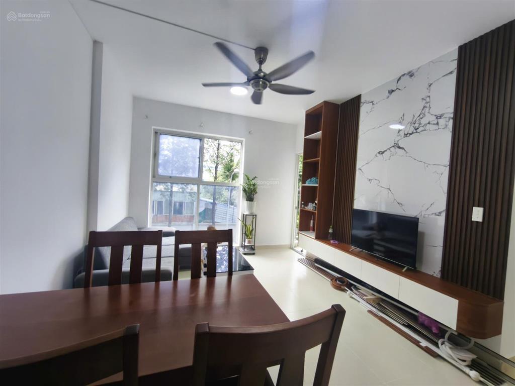 Chính chủ bán căn hộ thủ thiêm sky 2pn2wc full nội thất giá 4.9 tỷ.  0932 666 *** xem nhà