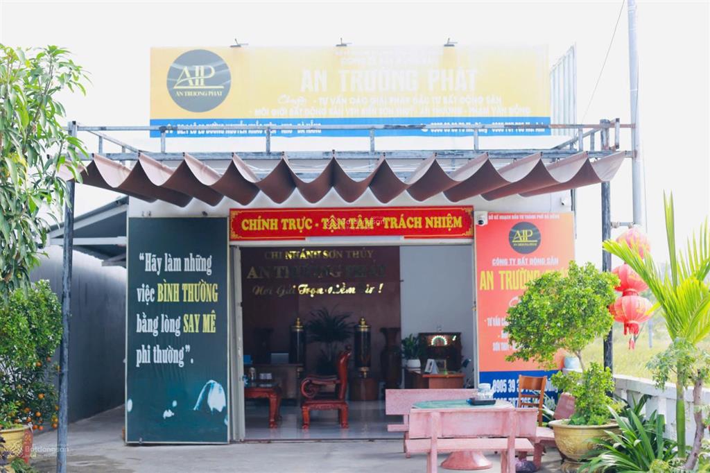 Bán cặp đất mặt tiền nguyễn cơ thạch  biển sơn thủy, dt khủng, nổi bật trên tuyến đường
