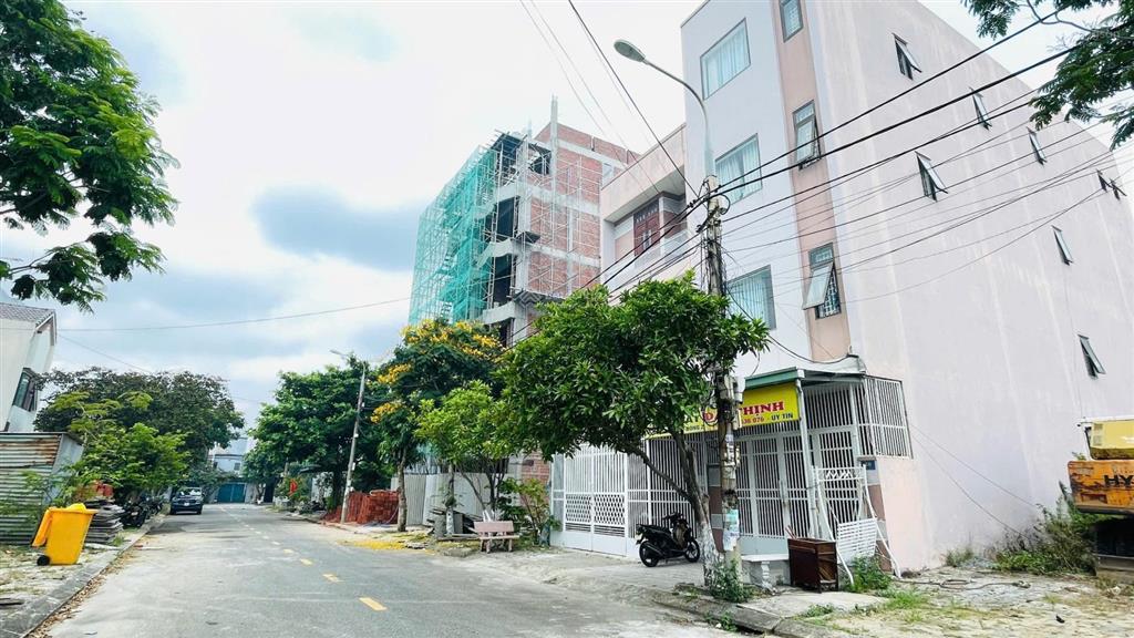 Chỉ 7.6 tỷ bán nhanh lô đường lê văn tâm  biển sơn thủy.