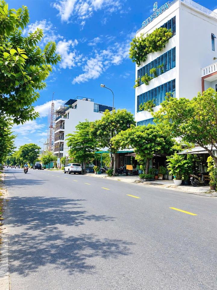 Chỉ 16 tỷ cặp đường vip nguyễn xiển  biển sơn thủy  cách mỹ khê chỉ 2.7km