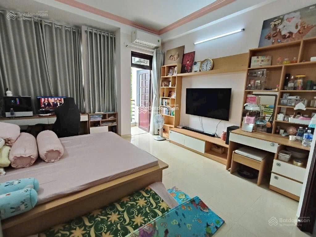 Giảm 100 triệu! bán nhà đặng thùy trâm, 5x13m, 4 tầng xe hơi đậu trước nhà chỉ 10 tỷ thương lượng