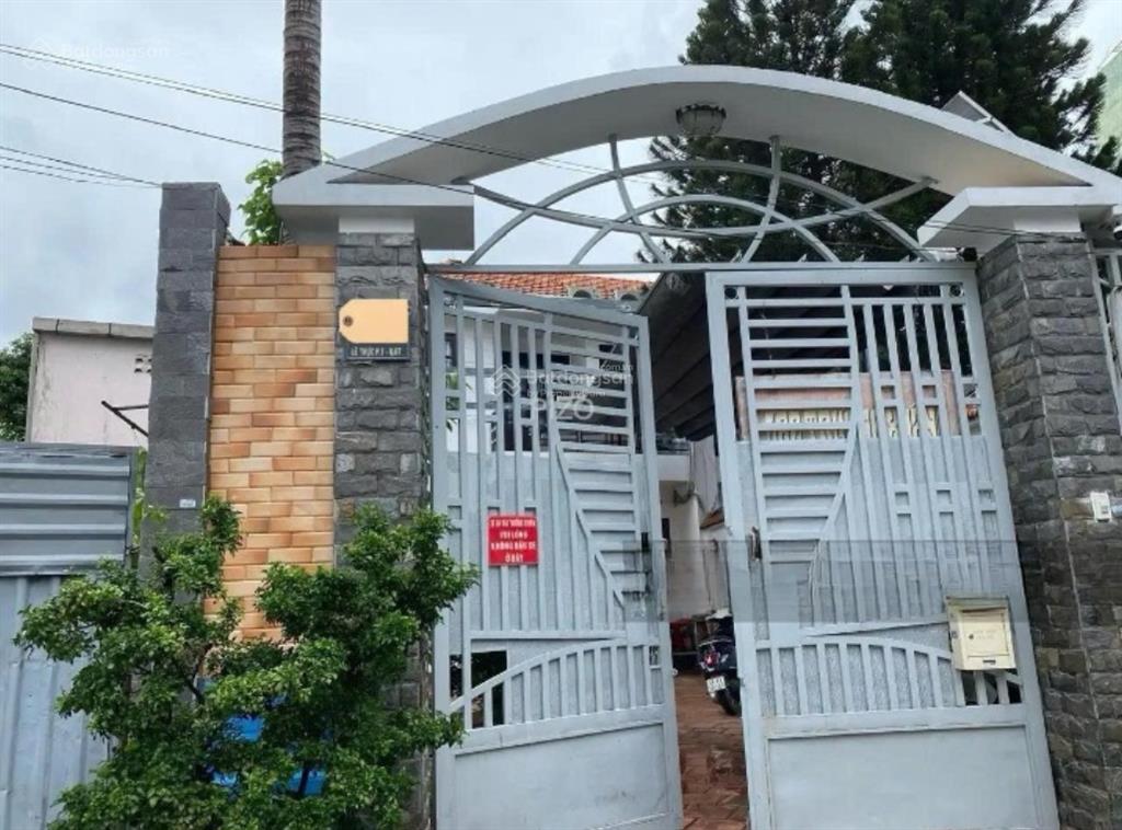 Chủ bán gấp! bán nhà hoàng hoa thám  lê trực hẻm 10m ô tô quay đầu, dt 165m2 nở hậu giá 15 tỷ tl