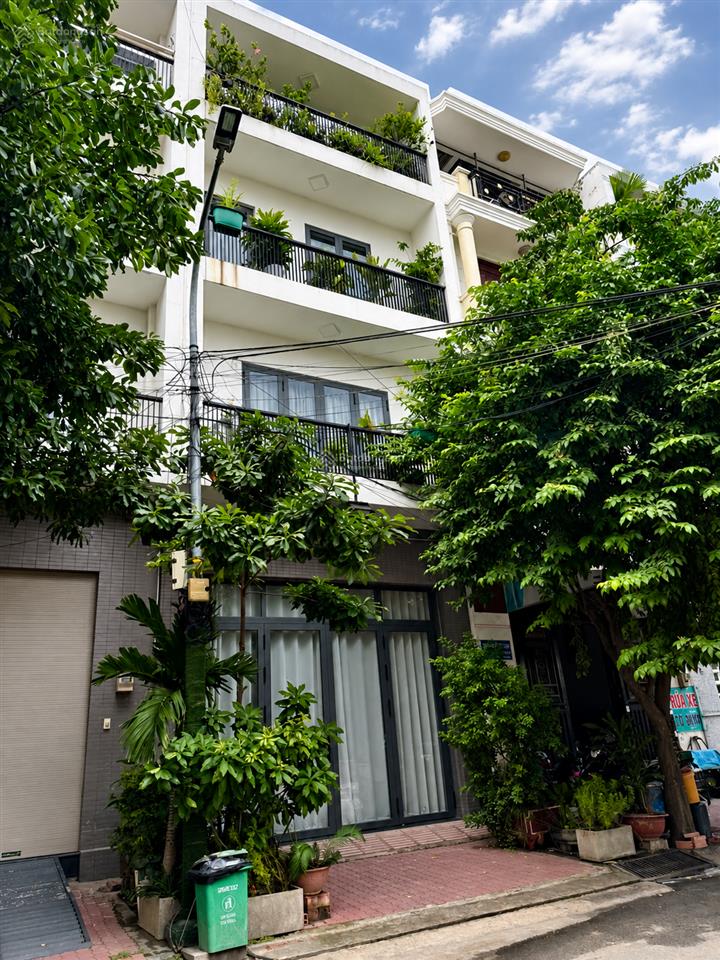 Giảm mạnh! siêu vị trí đặng thùy trâm  bình lợi 5x18m 4 tầng mới cứng gần rạch xuyên tâm chỉ 12 tỷ