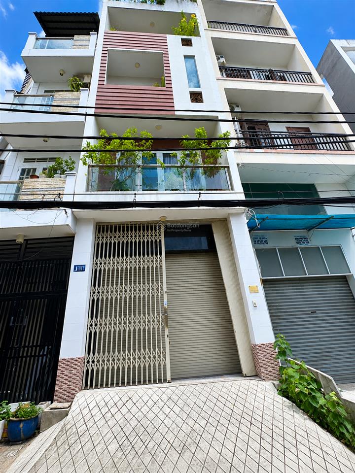 Vài bước ra công viên tầm vu! bán tòa chdv xvnt  ql13 5.2x15m 7 tầng có hầm chỉ 12.5 tỷ