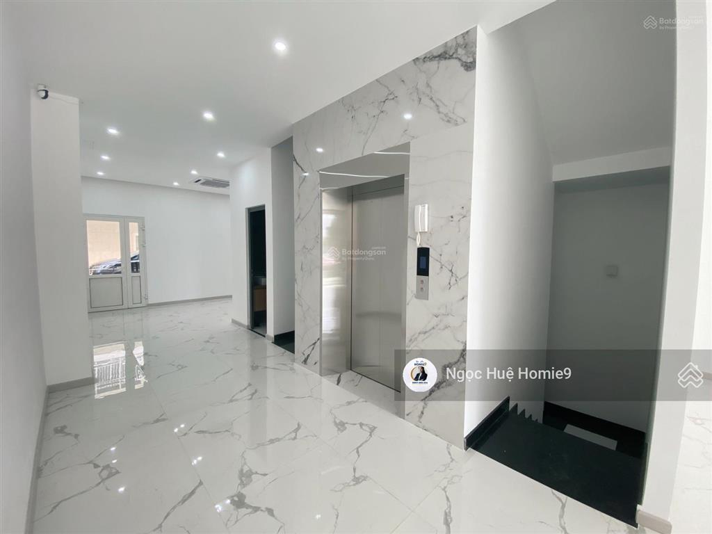 Cho thuê văn phòng dt 550m2 sari town khu sala thủ thiêm quận 2 hoàn thiện sẵn giá tốt