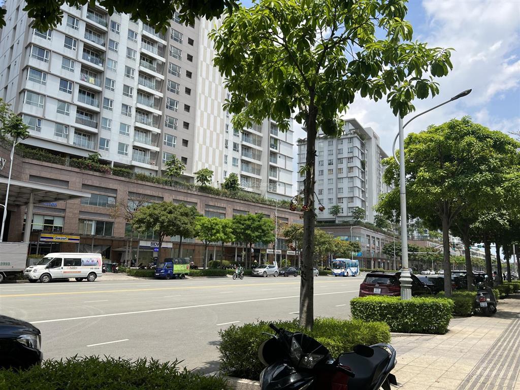 Bán căn hộ 3 phòng ngủ sarimi trực diện công viên sala tầng cao đã có sổ, giá tốt thủ thiêm