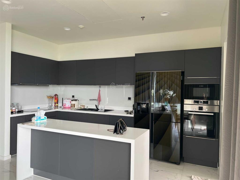 Hiếm có bán căn hộ 3 phòng ngủ sarina sala đã có sổ hồng, hướng mát, giá tốt thủ thiêm