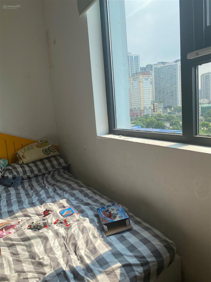 Chính chủ cho thuê căn hộ 3 ngủ, căn góc 138 m2 cc paragon duy tân, cầu giấy