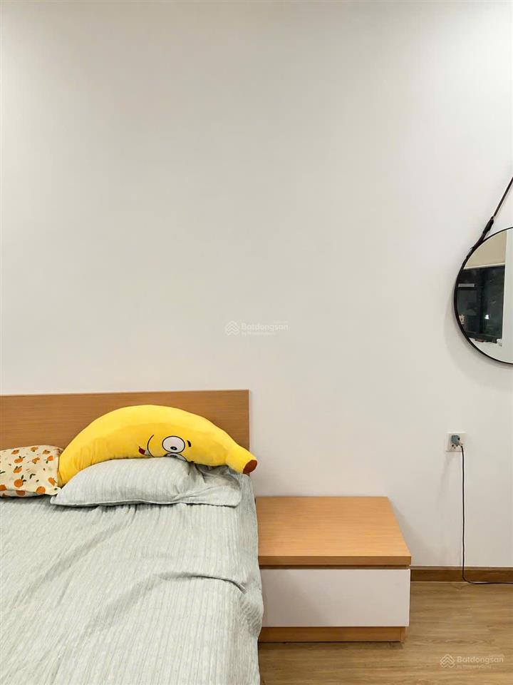 Chính chủ cho thuê căn hộ 3 ngủ, căn góc 138 m2 cc paragon duy tân, cầu giấy