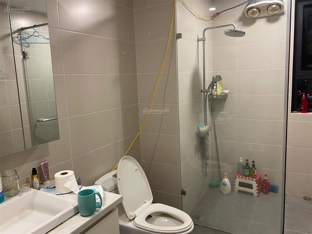 Chính chủ cho thuê căn hộ 3 ngủ, căn góc 138 m2 cc paragon duy tân, cầu giấy