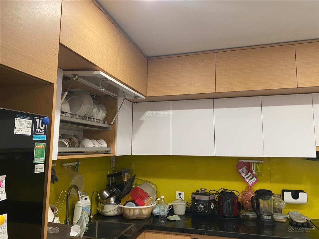 Chính chủ cho thuê căn hộ 3 ngủ, căn góc 138 m2 cc paragon duy tân, cầu giấy