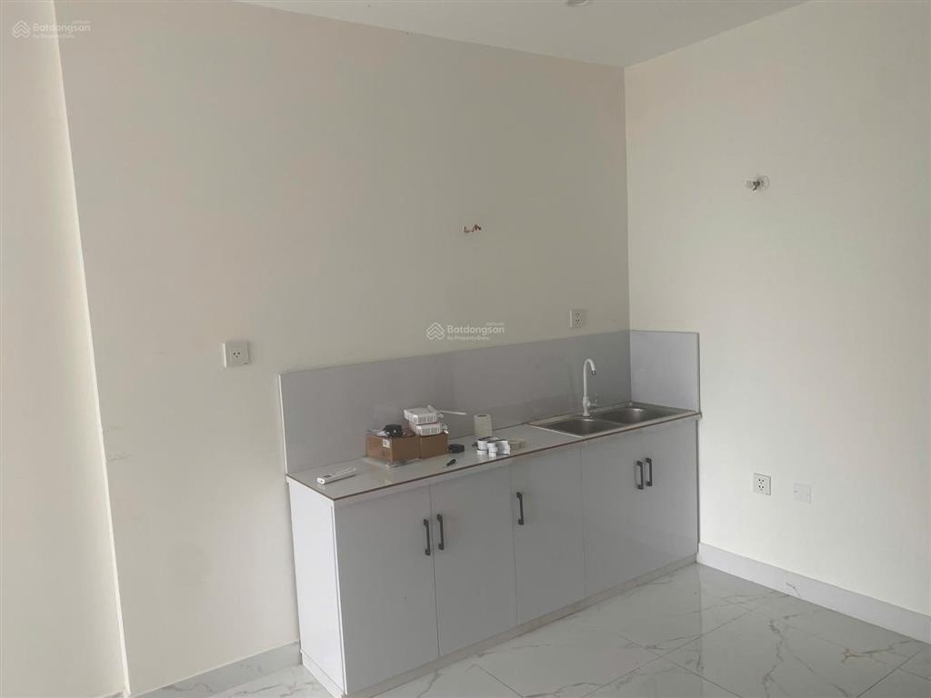 Bán cắt lỗ căn hộ chung cư 1pn+ the beverly solari view hồ bơi gía đáy chỉ 2 tỷ 4 bao hết
