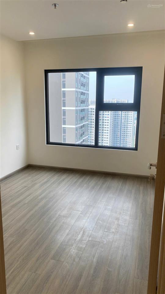 Bán cắt lỗ căn hộ chung cư 1pn+ the beverly solari view hồ bơi gía đáy chỉ 2 tỷ 4 bao hết