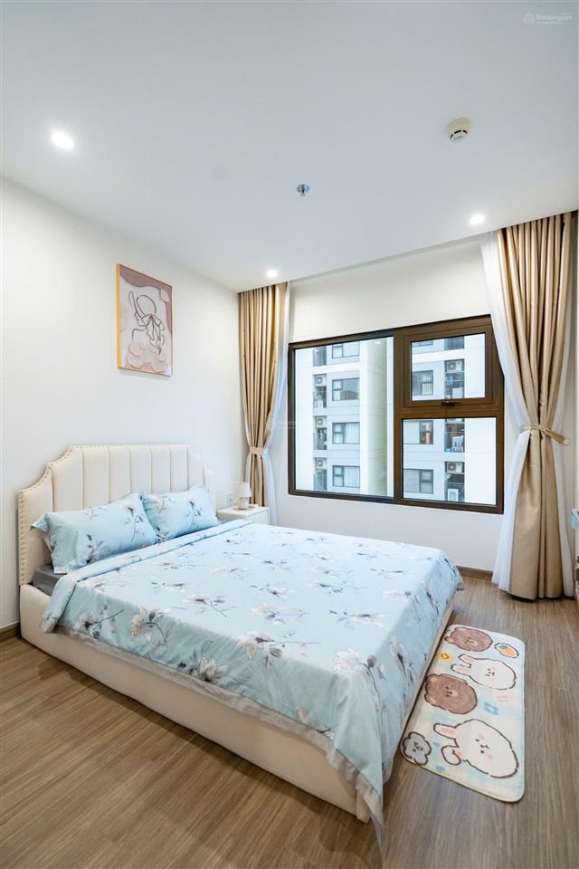 Bán gấp căn hộ chung cư 3pn 81m2 origami  sổ sẵn, full nội thất đẹp, giá 3,85 tỷ btp