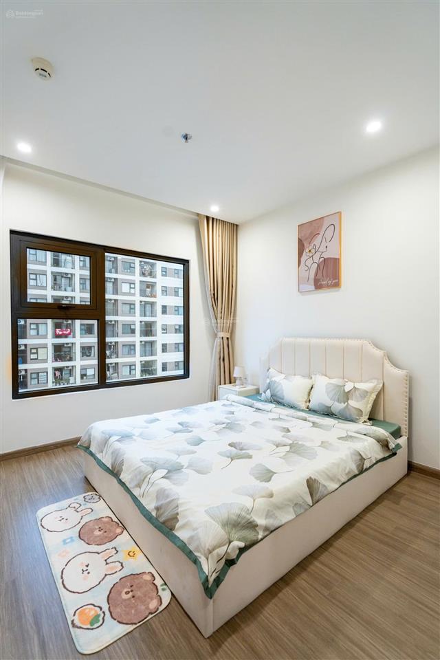 Bán gấp căn hộ chung cư 3pn 81m2 origami  sổ sẵn, full nội thất đẹp, giá 3,85 tỷ btp