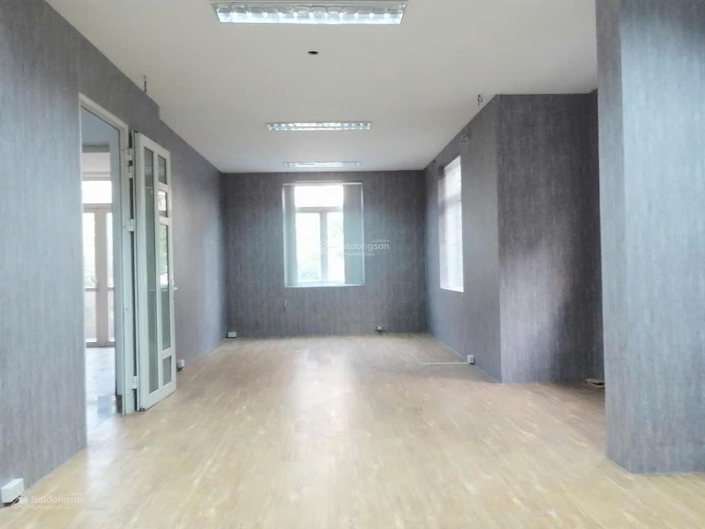 Cho thuê nhà phố lưu hữu phước kđt mỹ đình ii, dt 130m2 x 3 tầng, mt 7m, thông sàn, giá 28tr/th