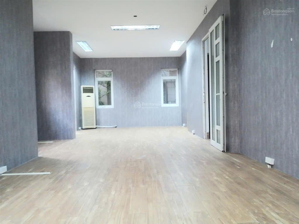 Cho thuê nhà phố lưu hữu phước kđt mỹ đình ii, dt 130m2 x 3 tầng, mt 7m, thông sàn, giá 28tr/th