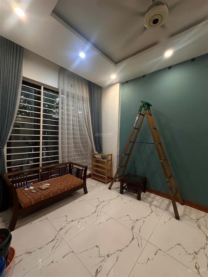 Cho thuê nhà biệt thự liền kề khu mỹ đình, dt 110m2 x 4 tầng, mt 7.5m, đầy đủ nội thất, giá 30tr/th
