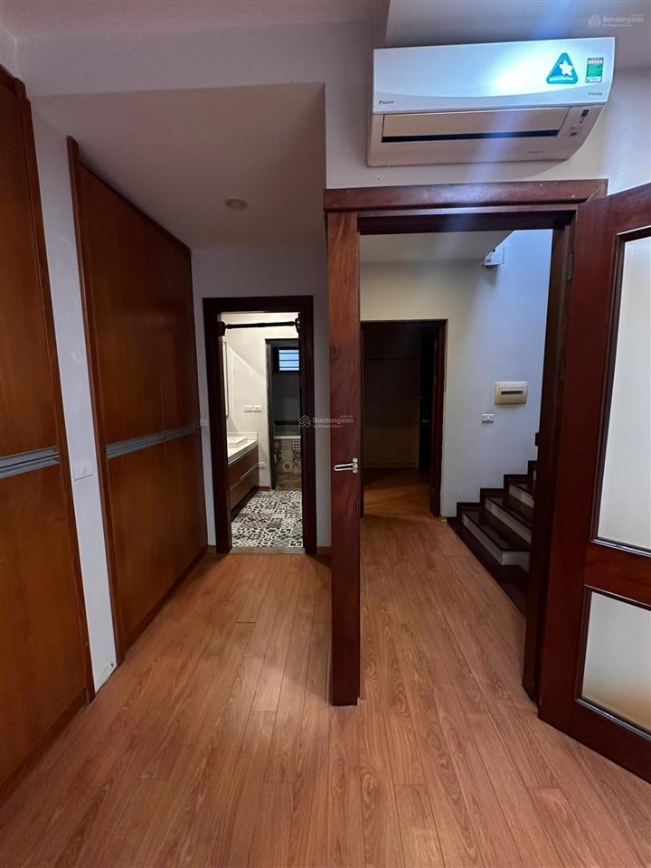 Cho thuê nhà biệt thự liền kề khu mỹ đình, dt 110m2 x 4 tầng, mt 7.5m, đầy đủ nội thất, giá 30tr/th