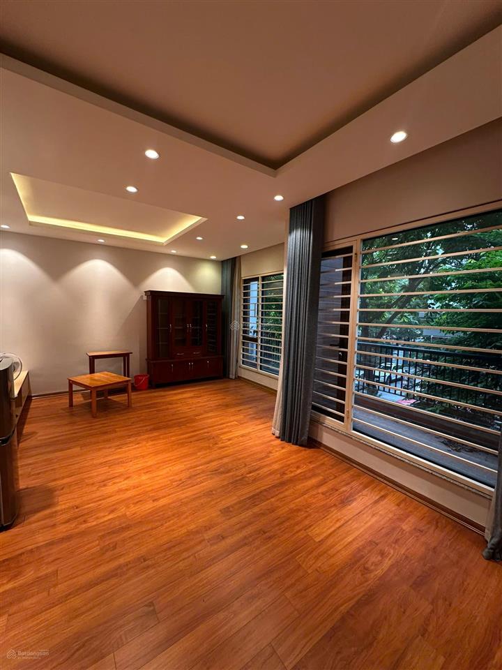 Cho thuê nhà biệt thự liền kề khu mỹ đình, dt 110m2 x 4 tầng, mt 7.5m, đầy đủ nội thất, giá 30tr/th