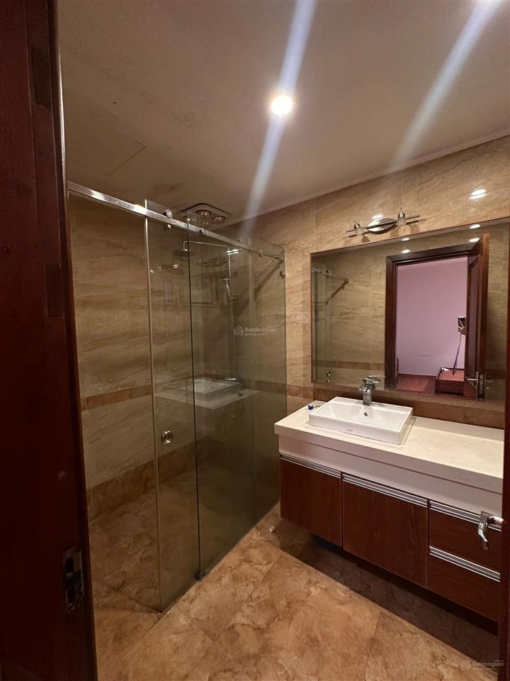 Cho thuê nhà biệt thự liền kề khu mỹ đình, dt 110m2 x 4 tầng, mt 7.5m, đầy đủ nội thất, giá 30tr/th