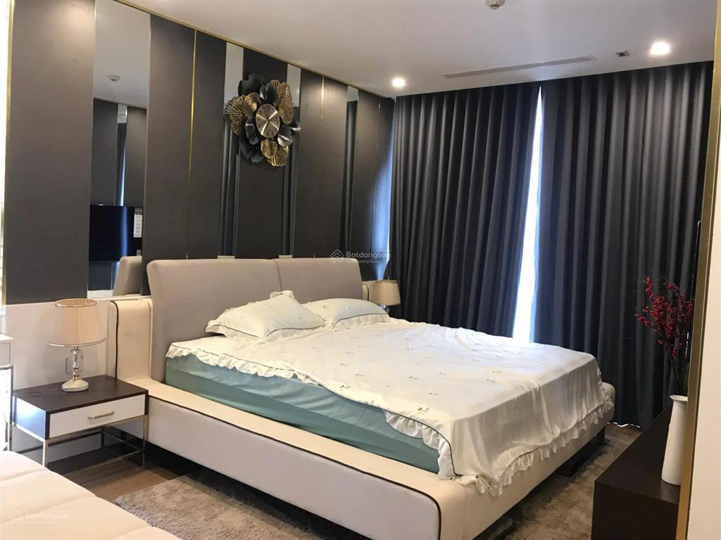 Bán cc 149m2, căn hộ 4pn3wc tại vinhomes skylake, 18,5 tỷ, view hồ điều hòa thoáng mát