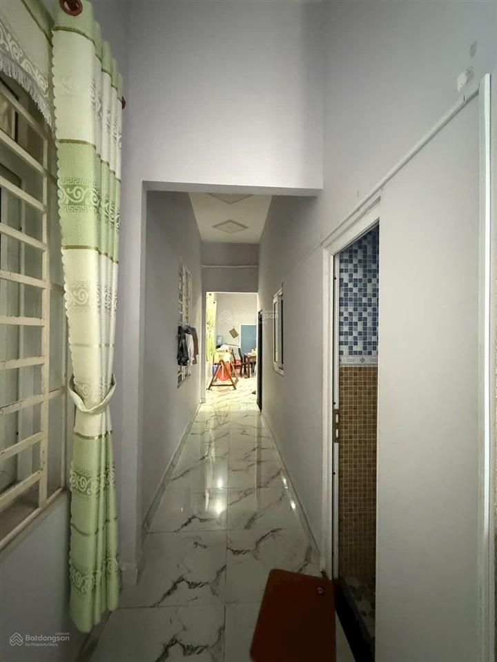 Định cư nước ngoài bán nhà và dãy trọ ngay kcn mỹ phước, thới hoà, bến cát, 300m2, sổ sẵn