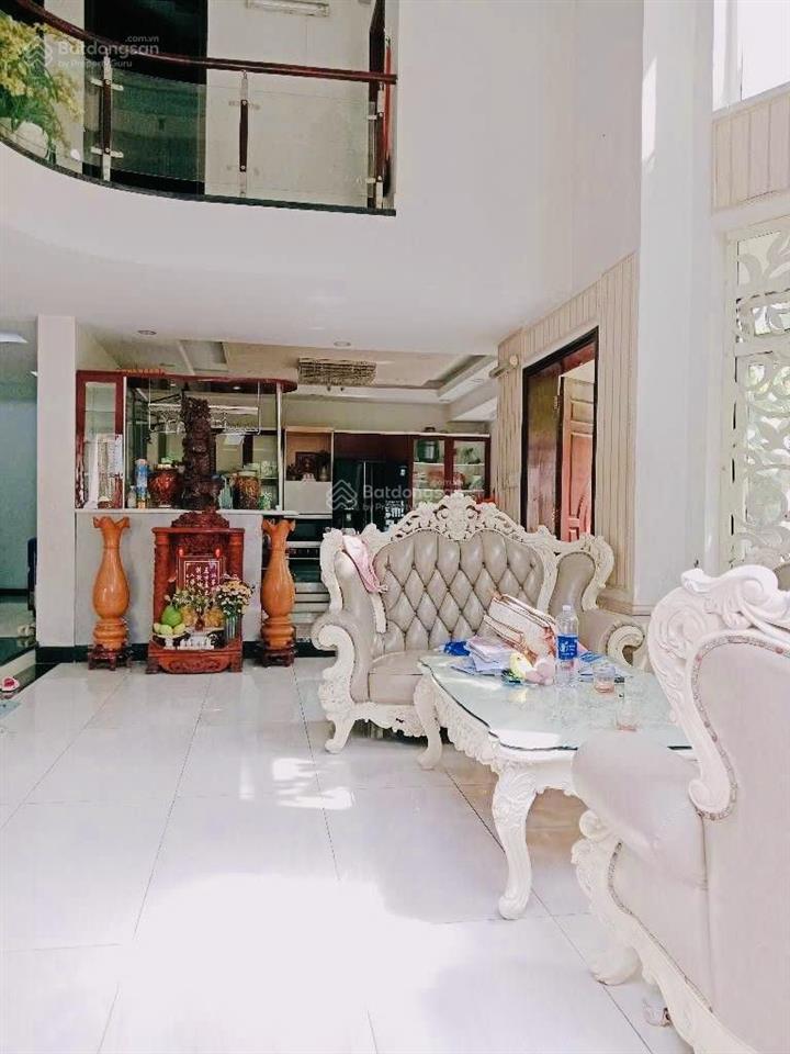 Biệt thự phố, luỹ bán bích  11x12  4 tầng, nhỉnh 18 tỷ